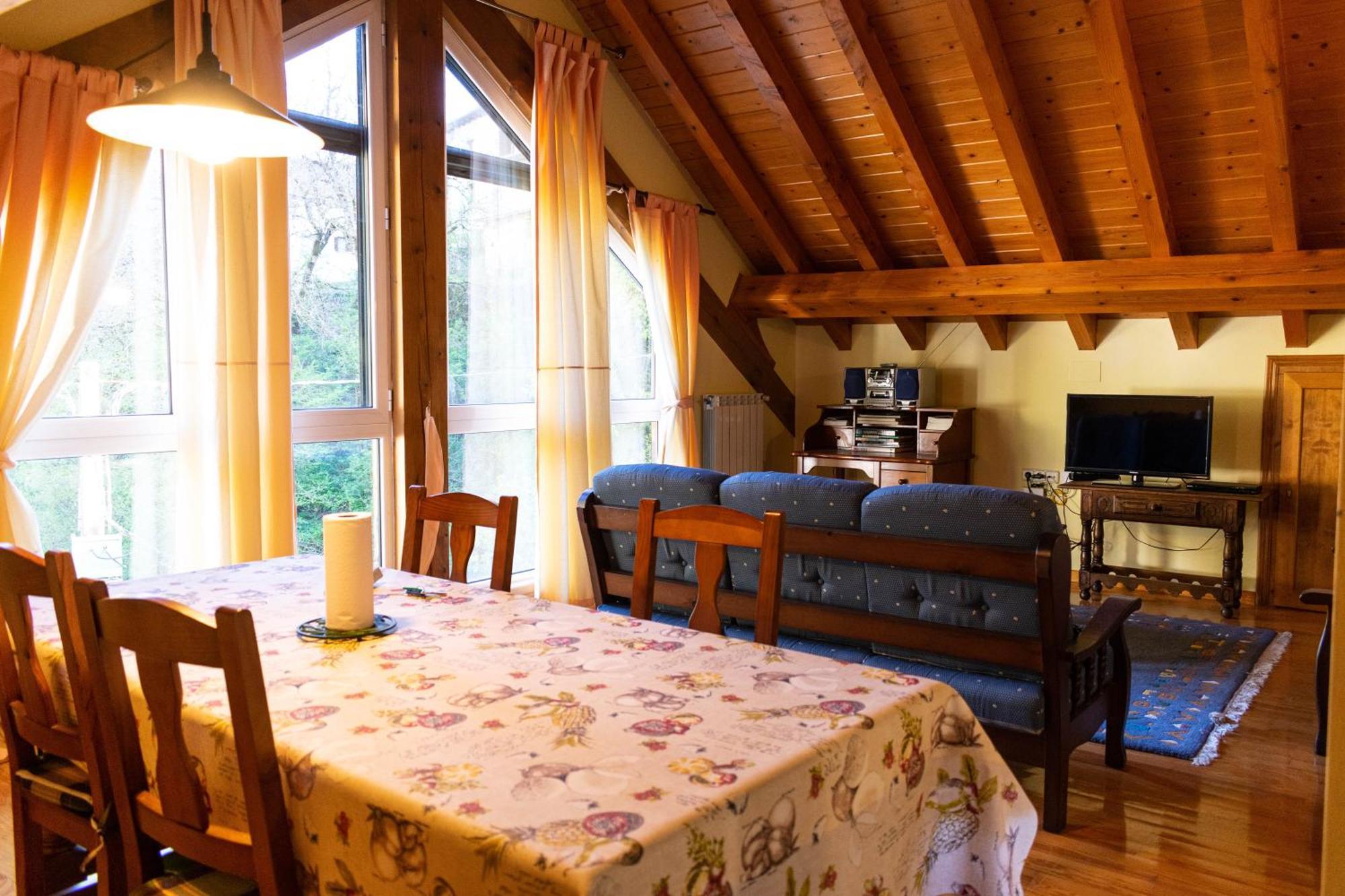 Kabila Enea 1 Apartment Uztarroz Екстериор снимка
